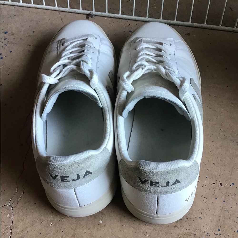 VEJA Campo Sneakers - Picture 2 of 5